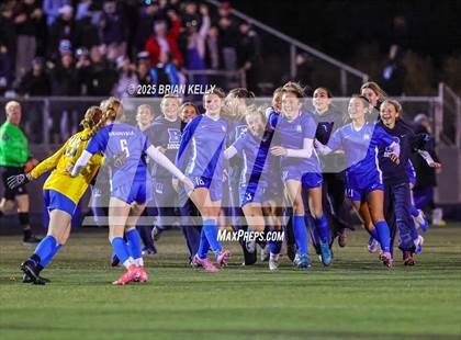 Thumbnail 1 in Lexington @ Braintree (MIAA Division 1 Round of 16) photogallery.