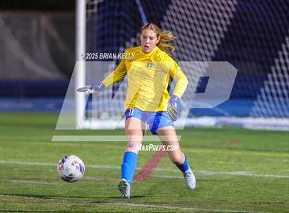 Thumbnail 1 in Lexington @ Braintree (MIAA Division 1 Round of 16) photogallery.