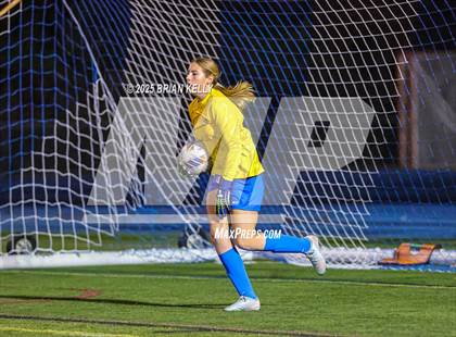 Thumbnail 1 in Lexington @ Braintree (MIAA Division 1 Round of 16) photogallery.