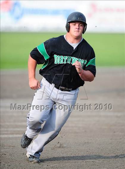 Thumbnail 1 in Northwest Catholic vs. Cromwell (CIAC Class S Final) photogallery.