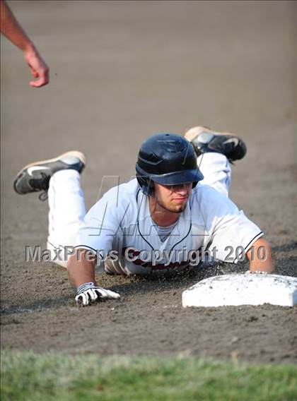 Thumbnail 1 in Northwest Catholic vs. Cromwell (CIAC Class S Final) photogallery.