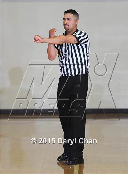 Thumbnail 2 in Firebaugh vs. Maranatha (Rose City Roundball Classic) photogallery.