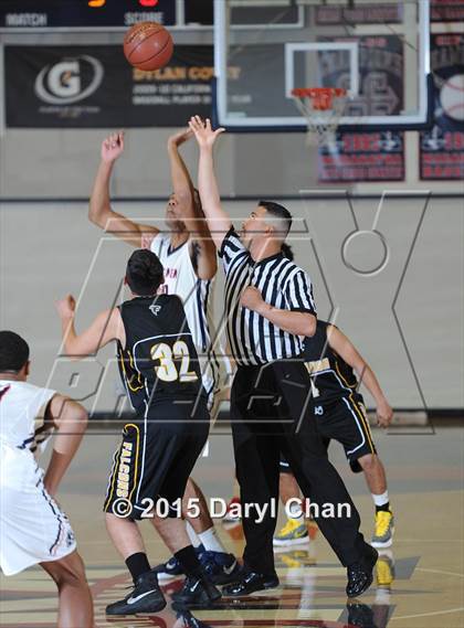 Thumbnail 1 in Firebaugh vs. Maranatha (Rose City Roundball Classic) photogallery.