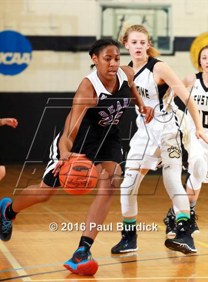 Thumbnail 1 in Keystone vs. Winchester Thurston (PIAA Class A First Round) photogallery.