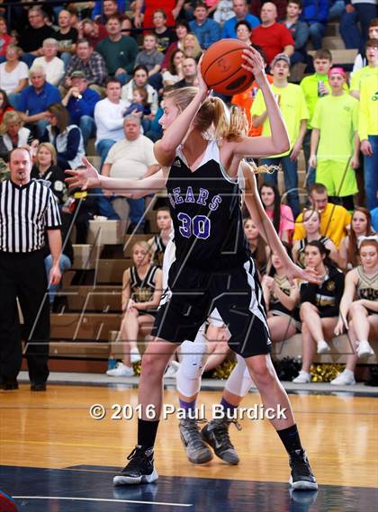 Thumbnail 3 in Keystone vs. Winchester Thurston (PIAA Class A First Round) photogallery.