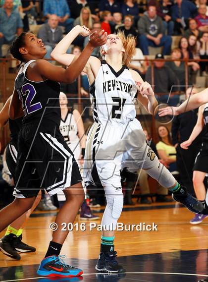 Thumbnail 3 in Keystone vs. Winchester Thurston (PIAA Class A First Round) photogallery.