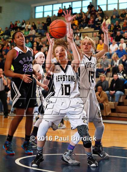 Thumbnail 3 in Keystone vs. Winchester Thurston (PIAA Class A First Round) photogallery.