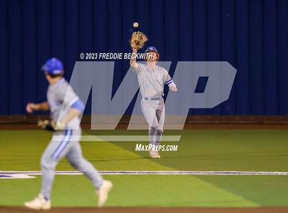 Thumbnail 1 in Van Alstyne @ Aubrey photogallery.