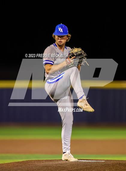 Thumbnail 3 in Van Alstyne @ Aubrey photogallery.