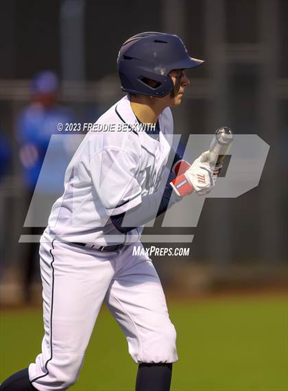 Thumbnail 3 in Van Alstyne @ Aubrey photogallery.