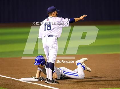 Thumbnail 1 in Van Alstyne @ Aubrey photogallery.
