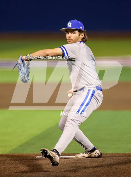 Thumbnail 3 in Van Alstyne @ Aubrey photogallery.