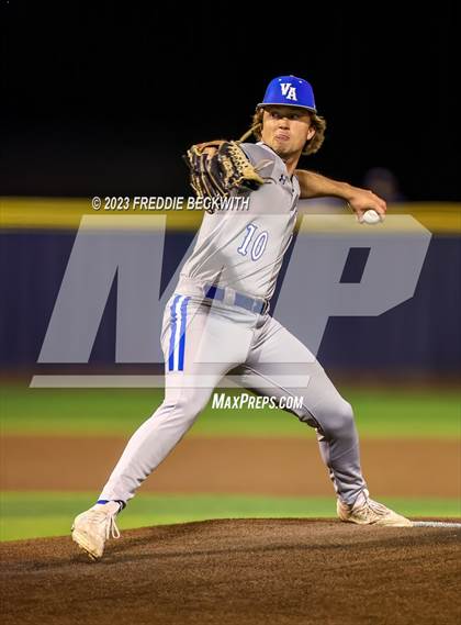 Thumbnail 2 in Van Alstyne @ Aubrey photogallery.