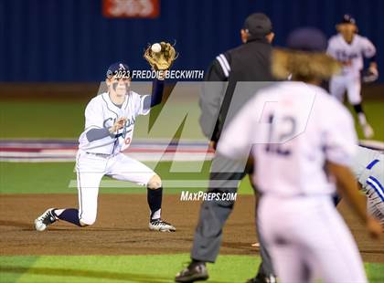 Thumbnail 1 in Van Alstyne @ Aubrey photogallery.