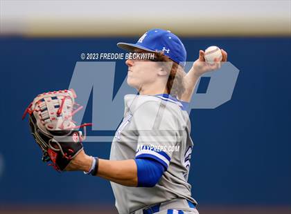 Thumbnail 1 in Van Alstyne @ Aubrey photogallery.