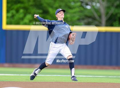 Thumbnail 1 in Van Alstyne @ Aubrey photogallery.