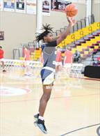 Photo from the gallery "Chaparral vs. Rancho Christian (Hoophall West)"