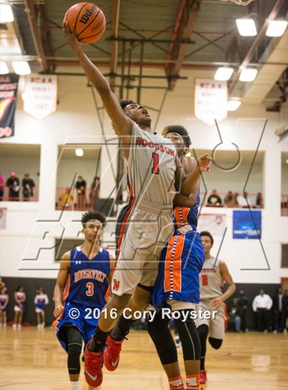 Thumbnail 2 in Roosevelt vs. Woodson (DCIAA Final) photogallery.