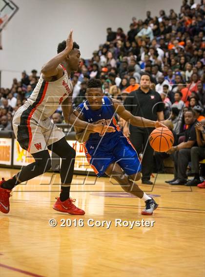Thumbnail 2 in Roosevelt vs. Woodson (DCIAA Final) photogallery.