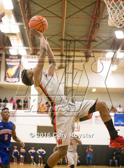 Thumbnail 1 in Roosevelt vs. Woodson (DCIAA Final) photogallery.