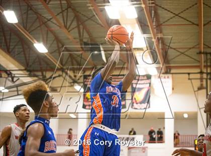 Thumbnail 2 in Roosevelt vs. Woodson (DCIAA Final) photogallery.