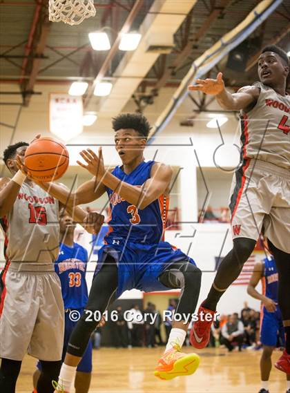 Thumbnail 2 in Roosevelt vs. Woodson (DCIAA Final) photogallery.