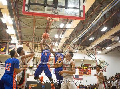 Thumbnail 2 in Roosevelt vs. Woodson (DCIAA Final) photogallery.