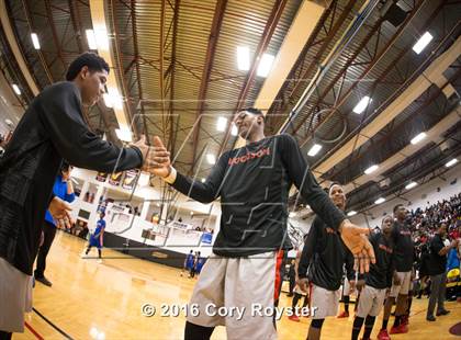 Thumbnail 2 in Roosevelt vs. Woodson (DCIAA Final) photogallery.