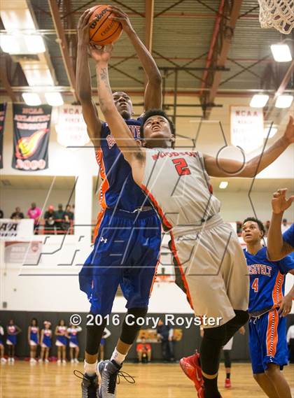 Thumbnail 2 in Roosevelt vs. Woodson (DCIAA Final) photogallery.