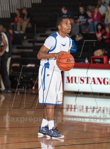 Thumbnail 1 in Samuell vs Berkner (Carrollton-Farmers Branch Basketball Classic) photogallery.