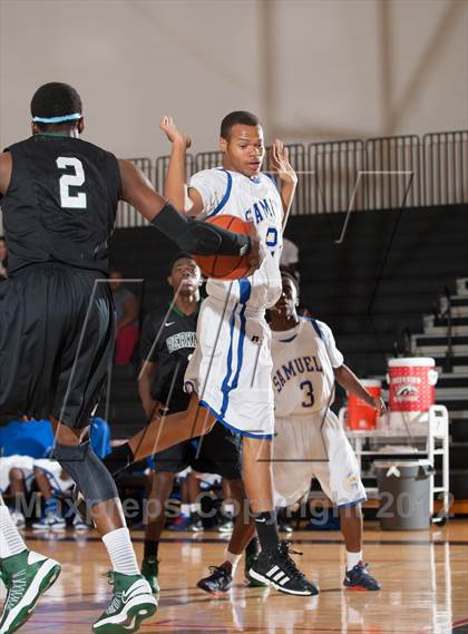 Thumbnail 3 in Samuell vs Berkner (Carrollton-Farmers Branch Basketball Classic) photogallery.