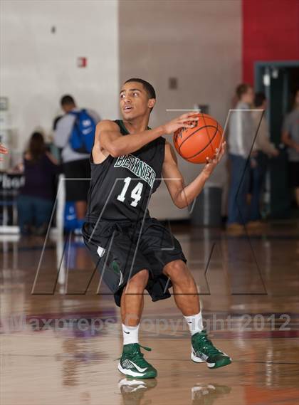 Thumbnail 1 in Samuell vs Berkner (Carrollton-Farmers Branch Basketball Classic) photogallery.