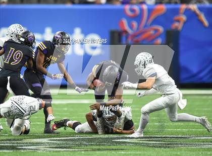 Thumbnail 2 in Lakeshore vs. Edna Karr (LHSAA 4A Final)  photogallery.