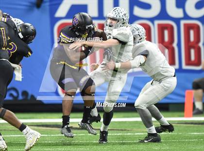 Thumbnail 2 in Lakeshore vs. Edna Karr (LHSAA 4A Final)  photogallery.