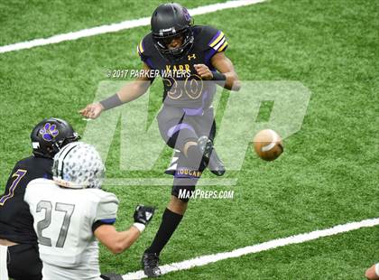 Thumbnail 2 in Lakeshore vs. Edna Karr (LHSAA 4A Final)  photogallery.