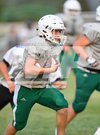 Thumbnail 3 in Archer City @ Santo (Scrimmage) photogallery.
