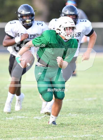 Thumbnail 2 in Archer City @ Santo (Scrimmage) photogallery.