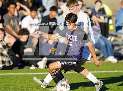 Thumbnail 1 in Eagle Ridge Academy vs Stargate School (CHSAA 3A Playoffs Round 2) photogallery.