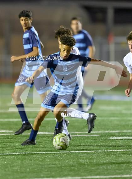 Thumbnail 3 in JV: Johnson vs New Braunfels photogallery.