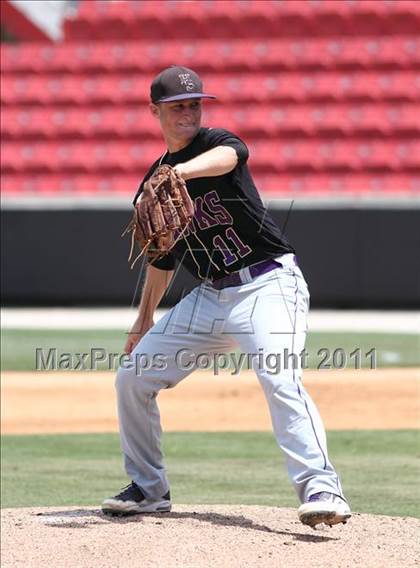 Thumbnail 2 in Roberson vs. Holly Springs (NCHSAA 4A Final) photogallery.