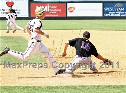 Thumbnail 2 in Roberson vs. Holly Springs (NCHSAA 4A Final) photogallery.