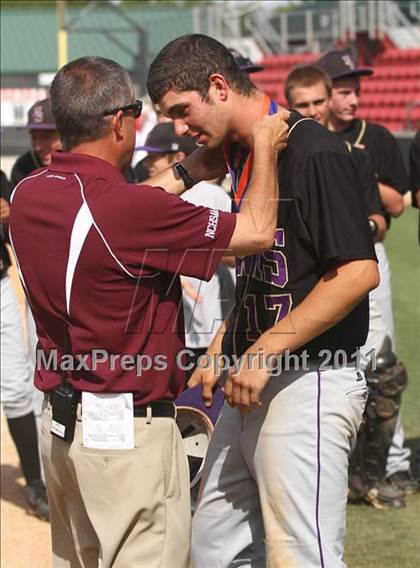 Thumbnail 3 in Roberson vs. Holly Springs (NCHSAA 4A Final) photogallery.