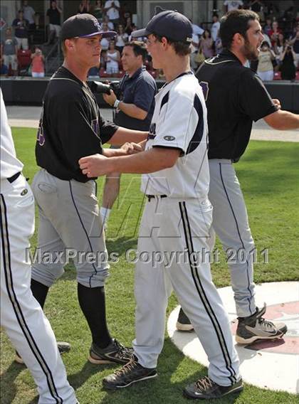 Thumbnail 2 in Roberson vs. Holly Springs (NCHSAA 4A Final) photogallery.