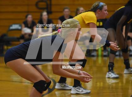Thumbnail 2 in Mount Tabor @ West Forsyth photogallery.
