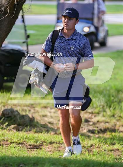 Thumbnail 3 in UIL 5A Golf Finals photogallery.