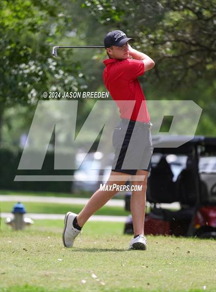 Thumbnail 1 in UIL 5A Golf Finals photogallery.