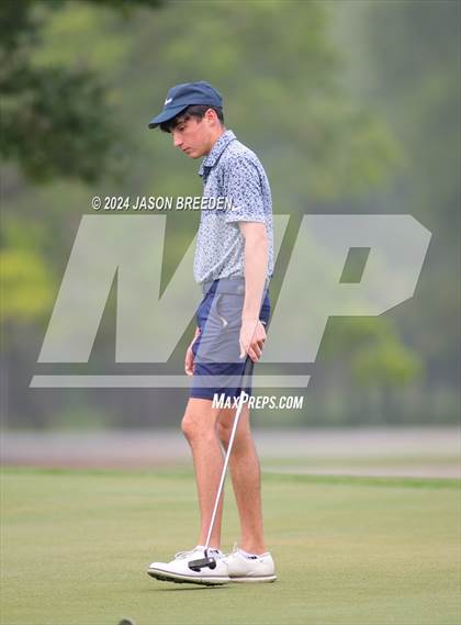 Thumbnail 2 in UIL 5A Golf Finals photogallery.