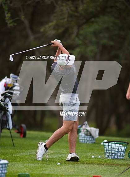 Thumbnail 2 in UIL 5A Golf Finals photogallery.
