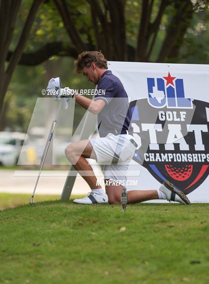 Thumbnail 2 in UIL 5A Golf Finals photogallery.