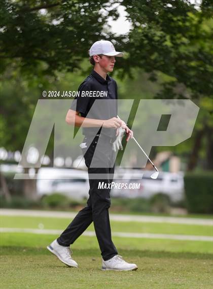 Thumbnail 1 in UIL 5A Golf Finals photogallery.